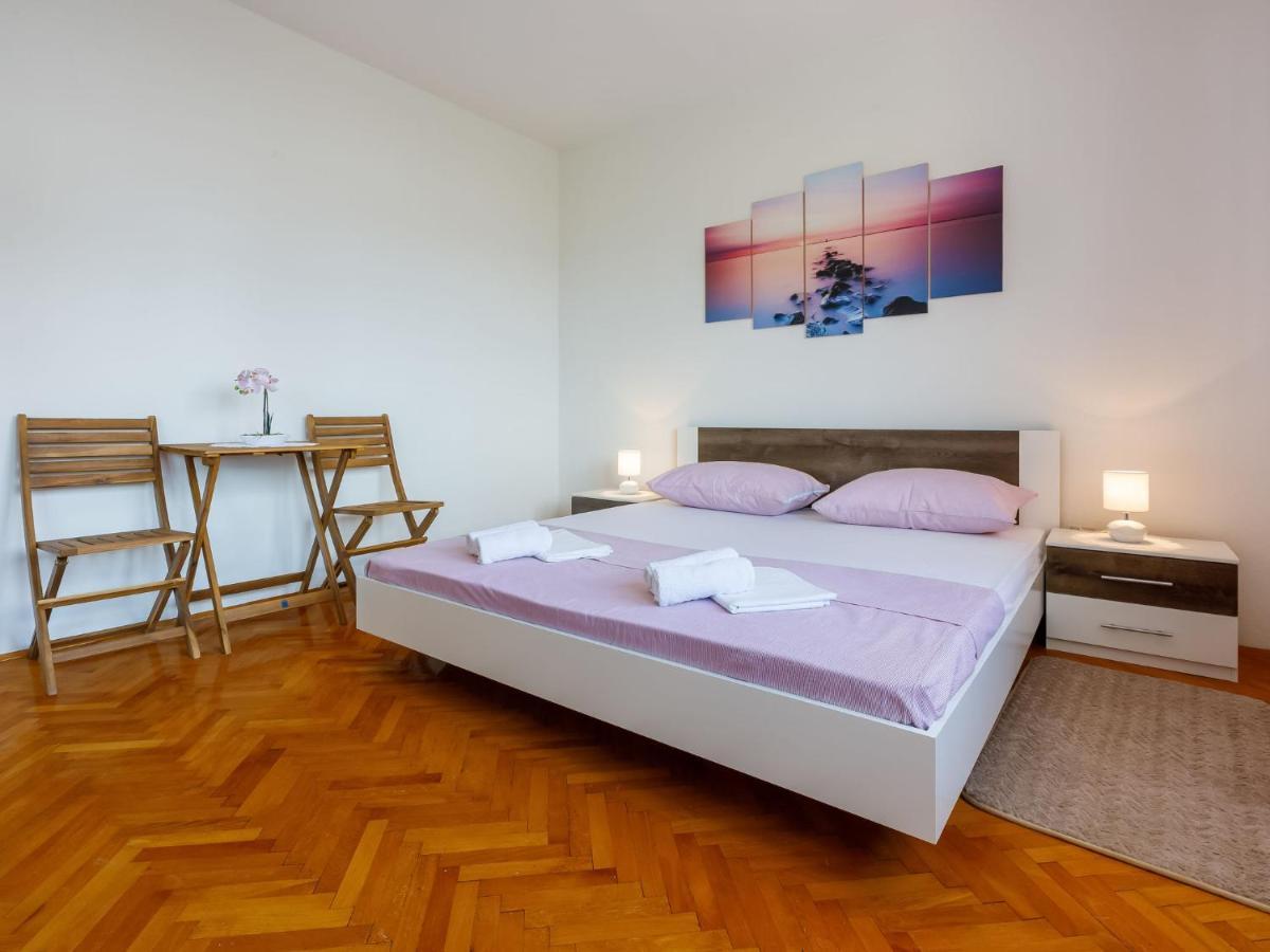 Apartment Tea By Interhome Novi Vinodolski Exterior photo